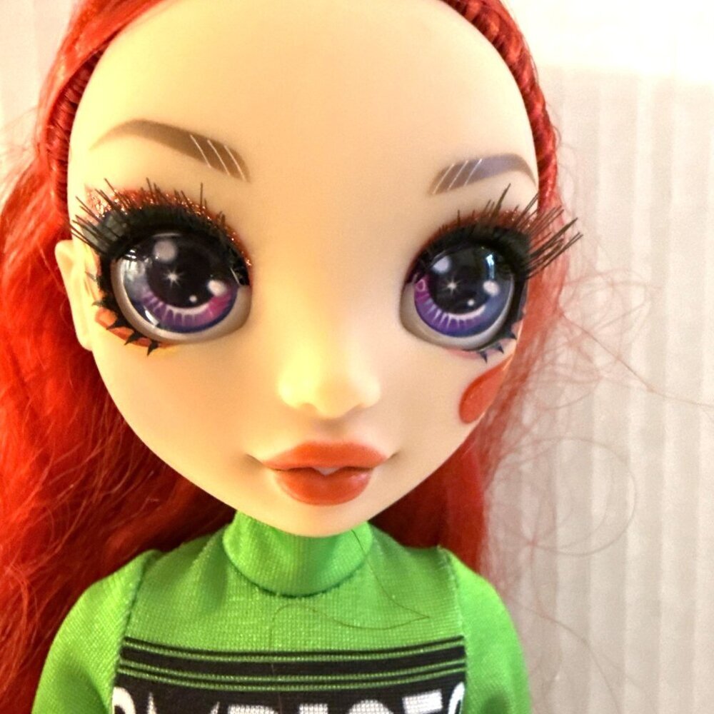 Rainbow High Series Ruby Anderson Doll Red Hair 2012 - Picture 2 of 9